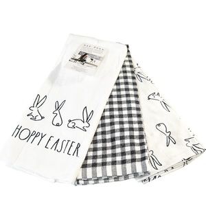 NEW Rae Dunn 🐇🐇HOPPY EASTER🐇🐇Kitchen Towels Set/3